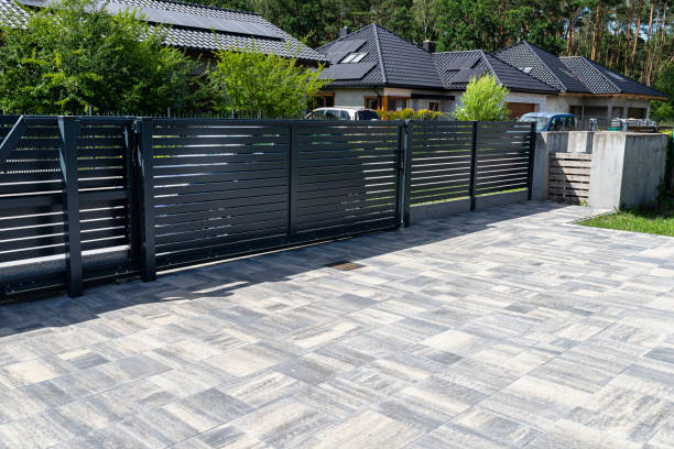 Best Local Driveway Pavers  in Justice, IL
